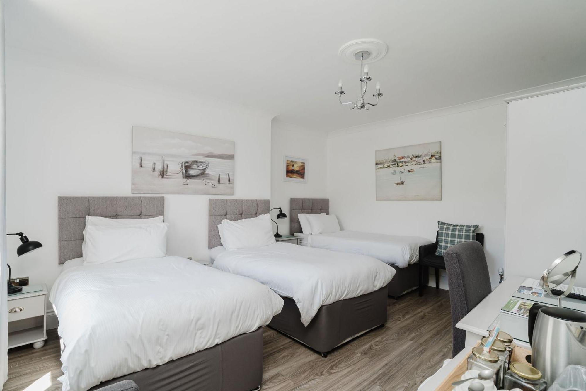 The Roxburgh Guest Accommodation Berwick Upon Tweed ภายนอก รูปภาพ