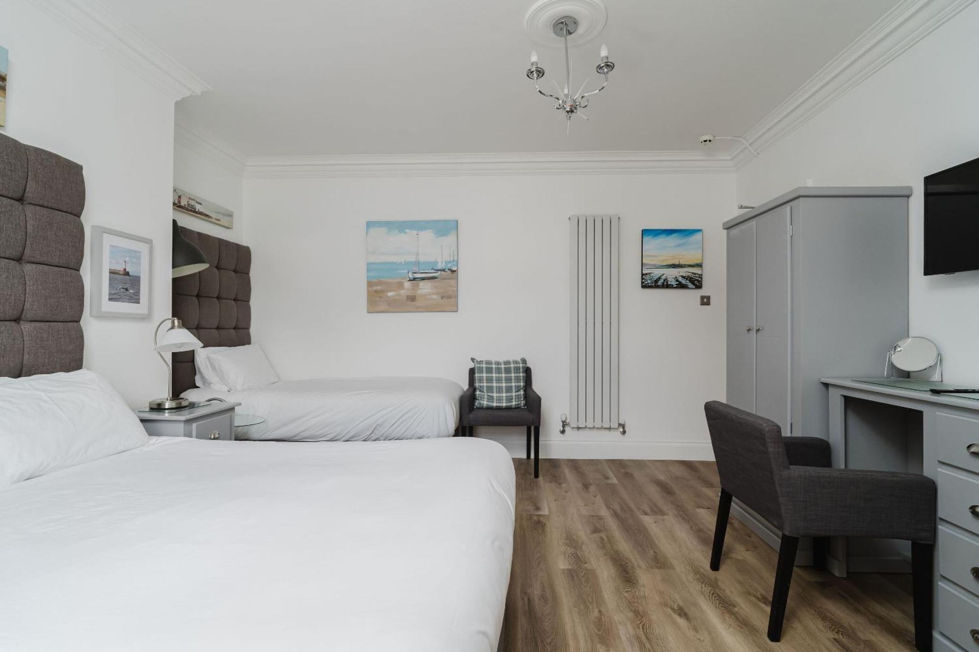 The Roxburgh Guest Accommodation Berwick Upon Tweed ภายนอก รูปภาพ